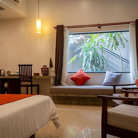 Hotel Grange à Siem Reap Extérieur photo